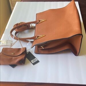 Luxurious Brown Leather Tote with Matching Pouch